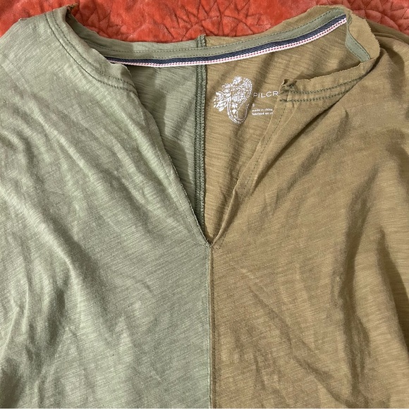 Anthropologie Pilcro Gianna Contrast Two Tone Green Top - Picture 3 of 5